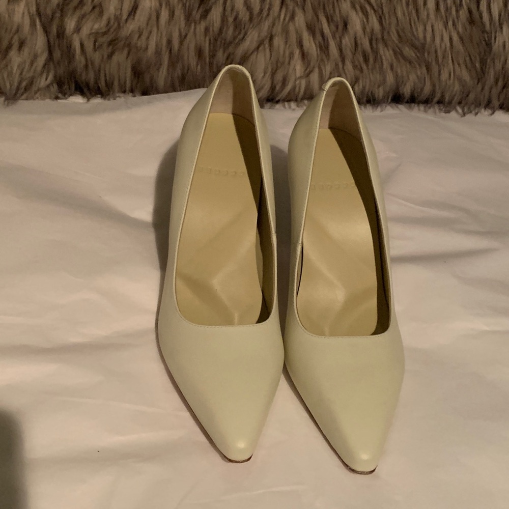 4CCCCEES OSHA MORA HI HEELS SANDAL IN IVORY Heels with Unique Green Accent - Picture 11 of 11